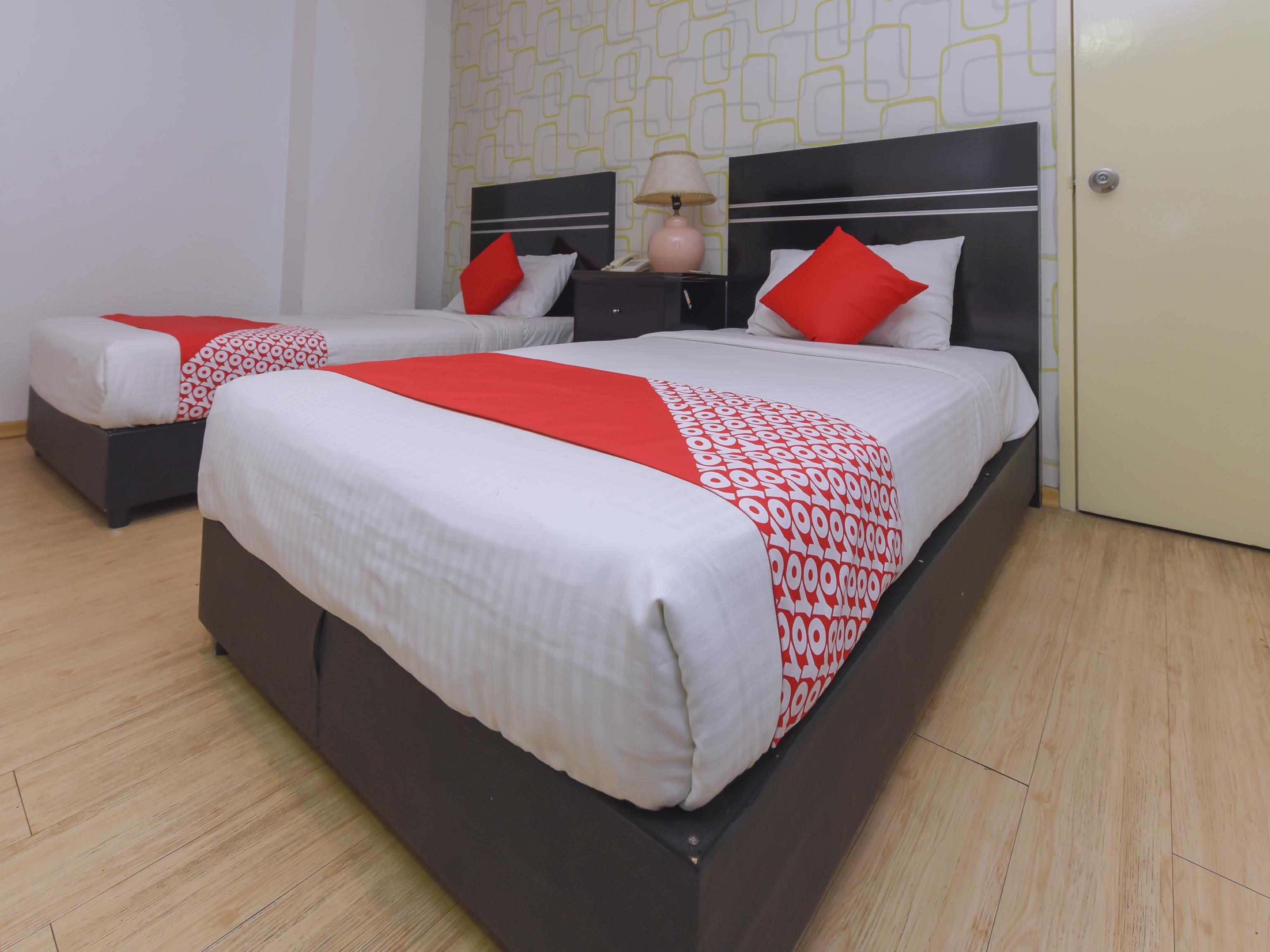 Bluebell Hotel Скудай Екстериор снимка