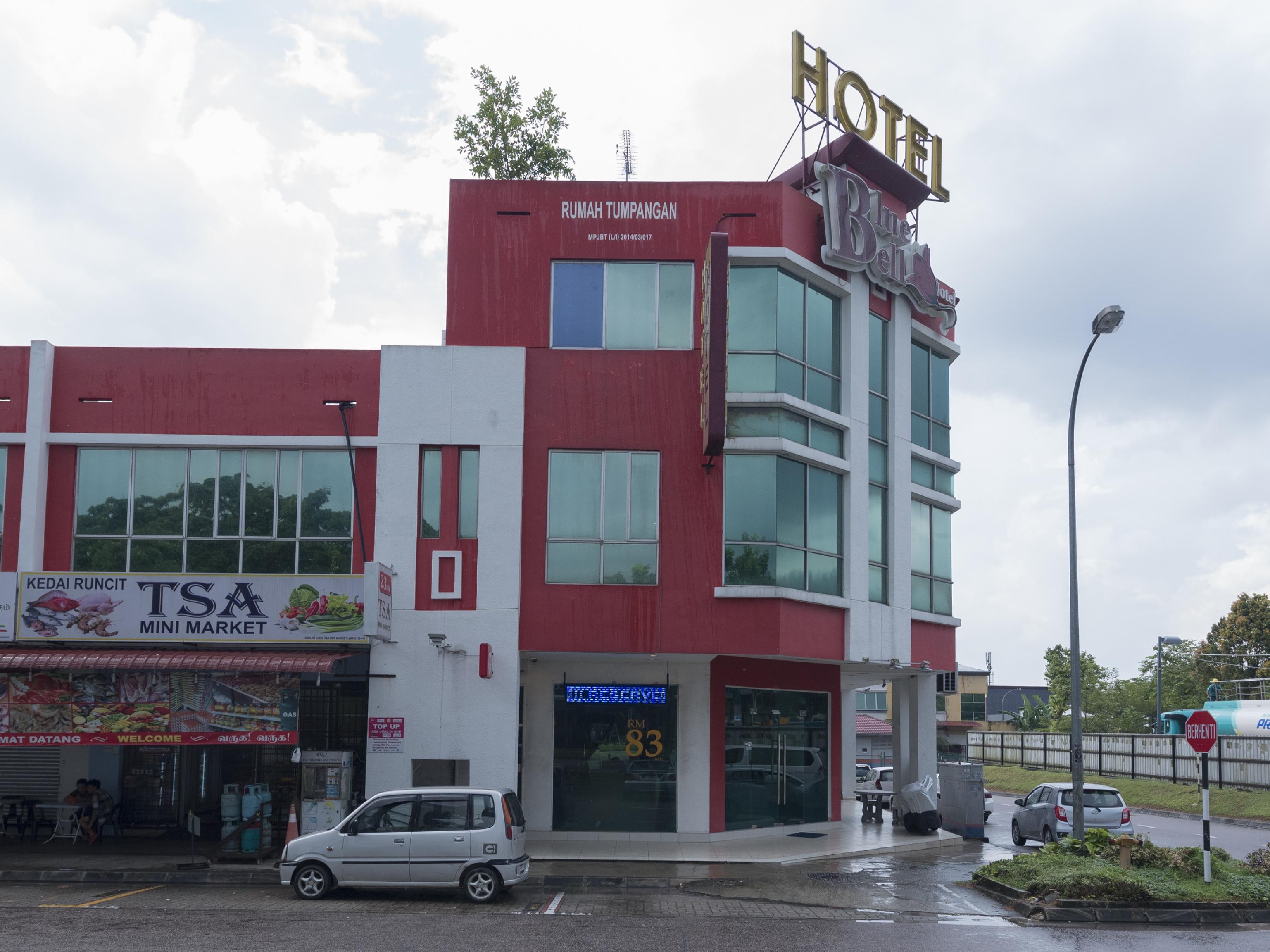 Bluebell Hotel Скудай Екстериор снимка
