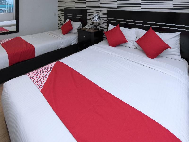 Bluebell Hotel Скудай Екстериор снимка