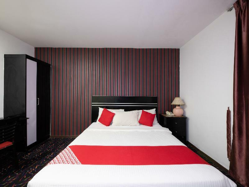 Bluebell Hotel Скудай Екстериор снимка